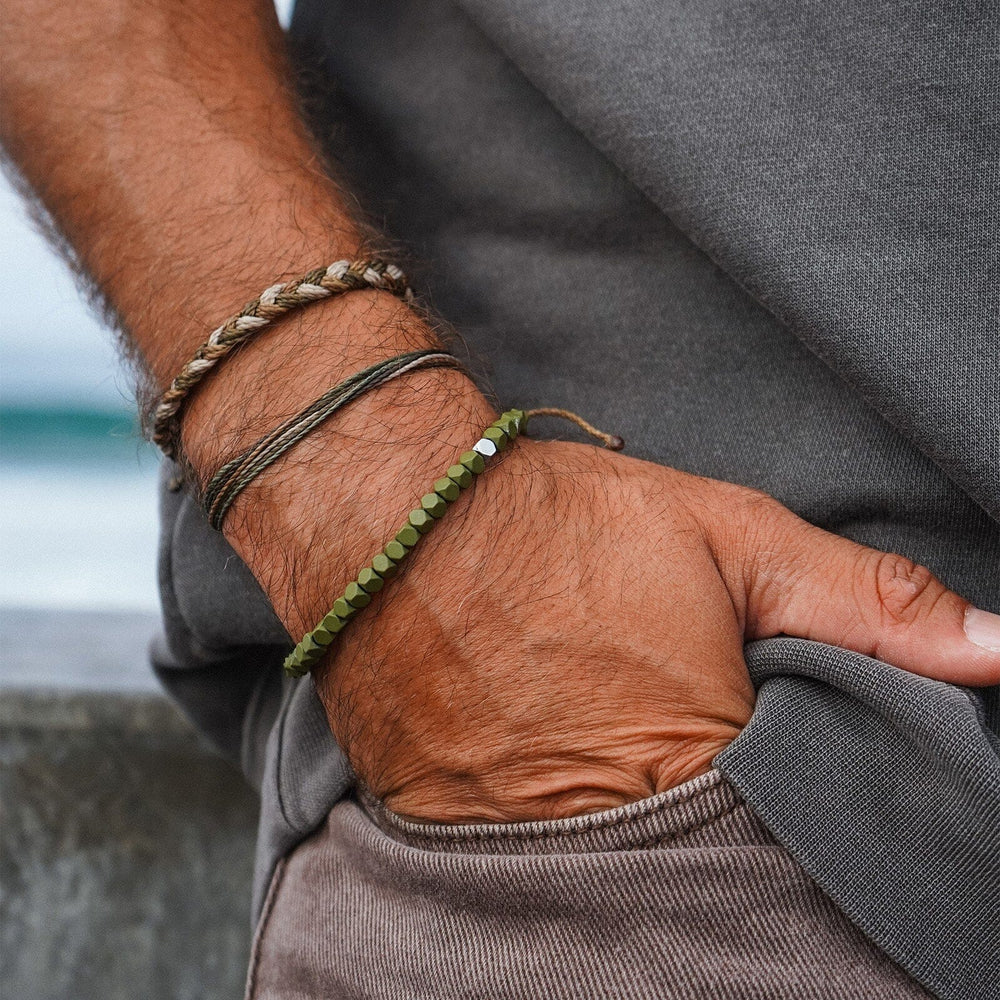 Men's Coated Hematite Stretch Bracelet 12
