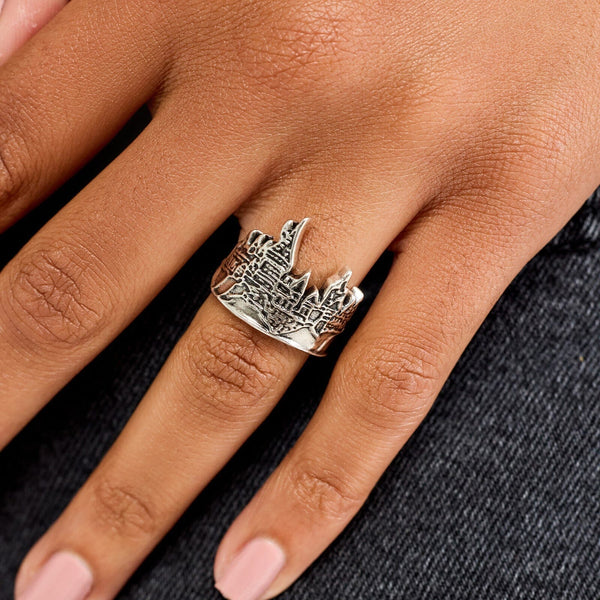 Hogwarts™ Ring