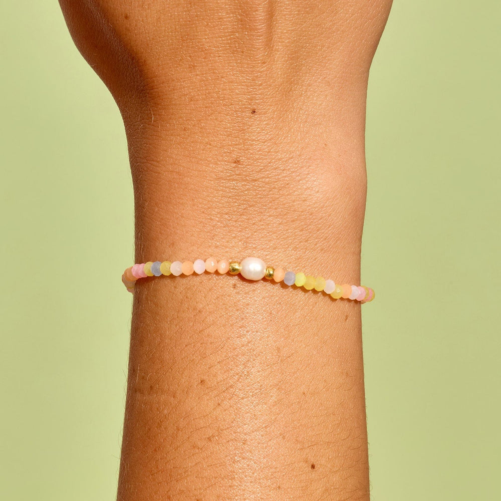 Blooming Frosted Bead Stretch Bracelet 2