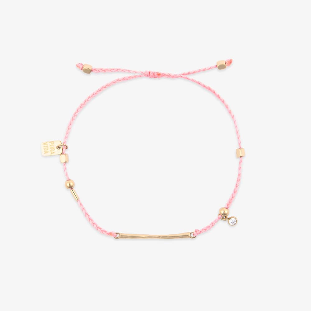 La Rosa Gold Dainty Bracelet 1