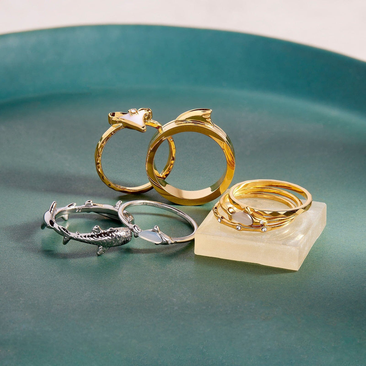 Gold Stone Shark Tooth Ring
