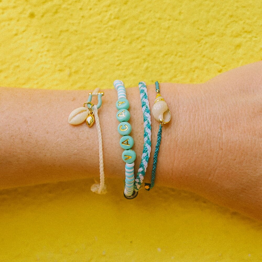 Beachside Blue Seashell Charm Bracelet 3