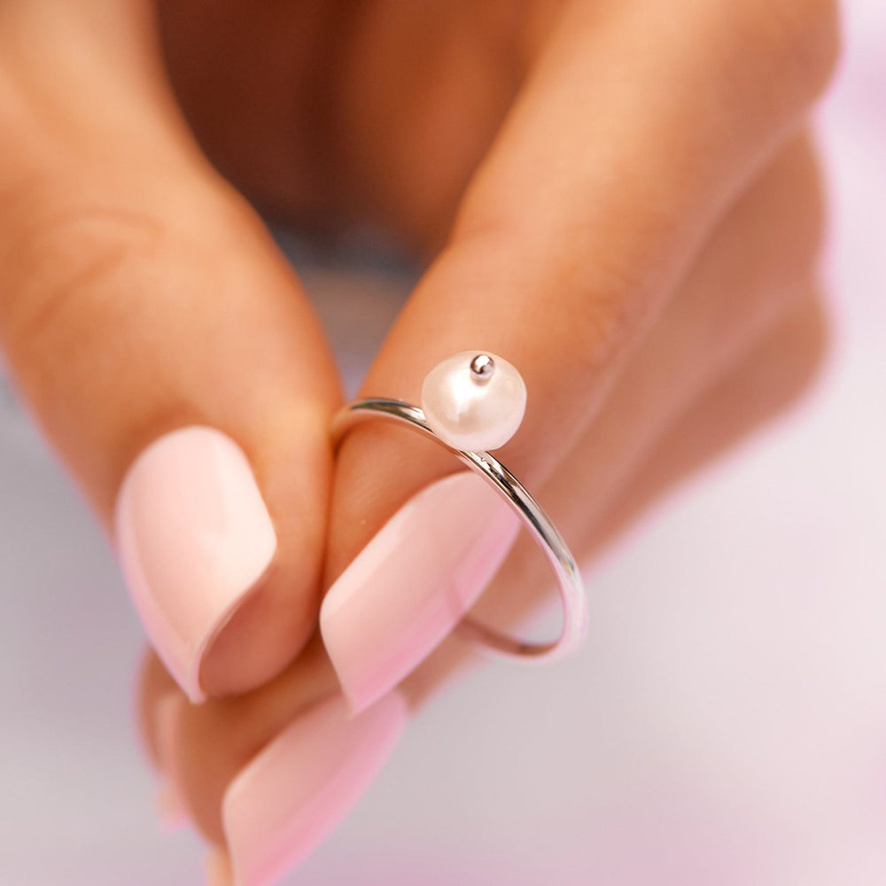 Bitty Pearl Ring
