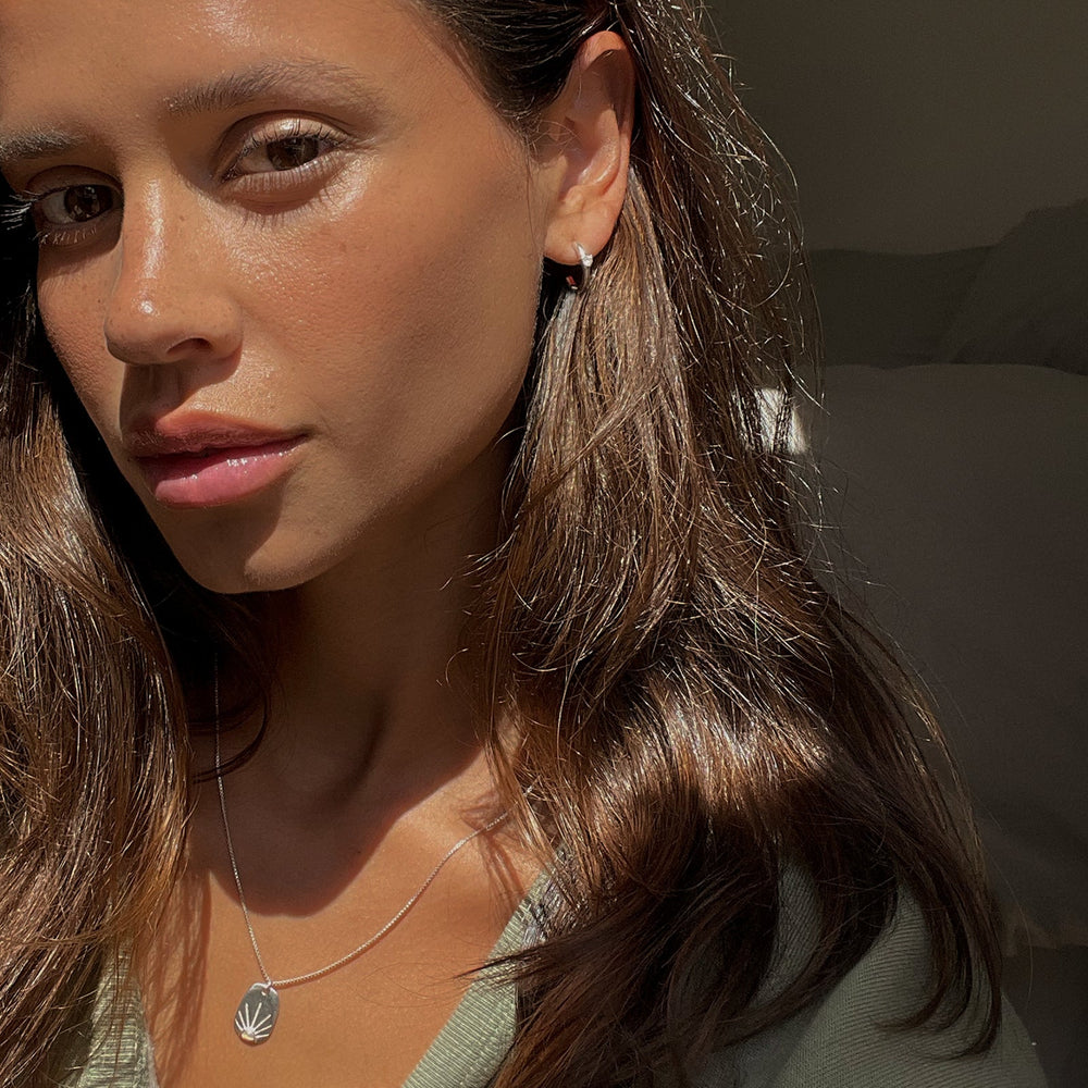 Shimmering Hoop Earrings 4